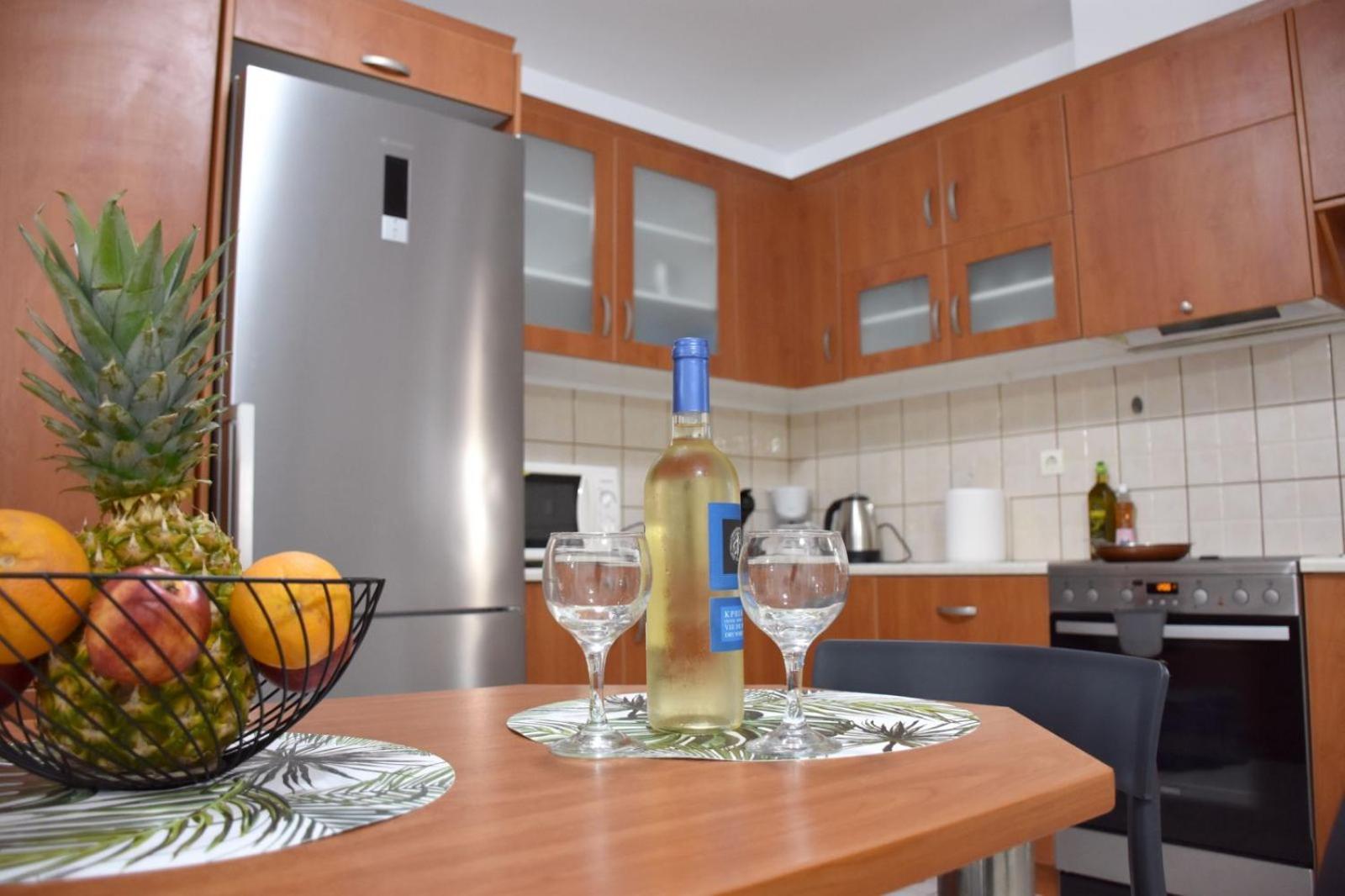 Iakovos Apartments Chorafakia ภายนอก รูปภาพ