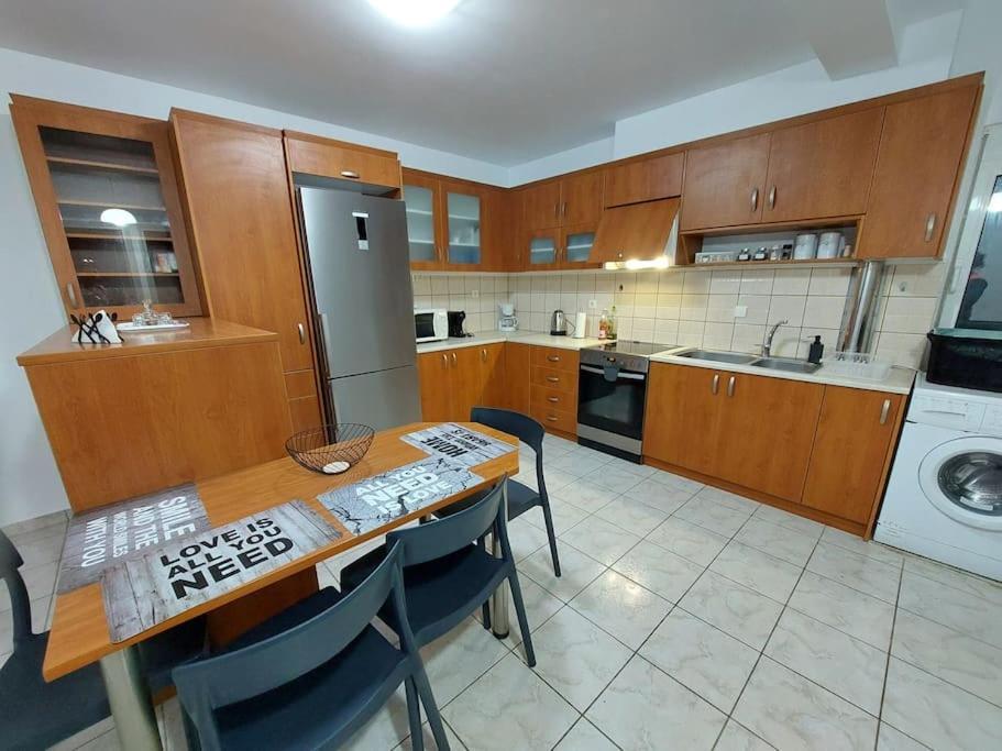 Iakovos Apartments Chorafakia ภายนอก รูปภาพ