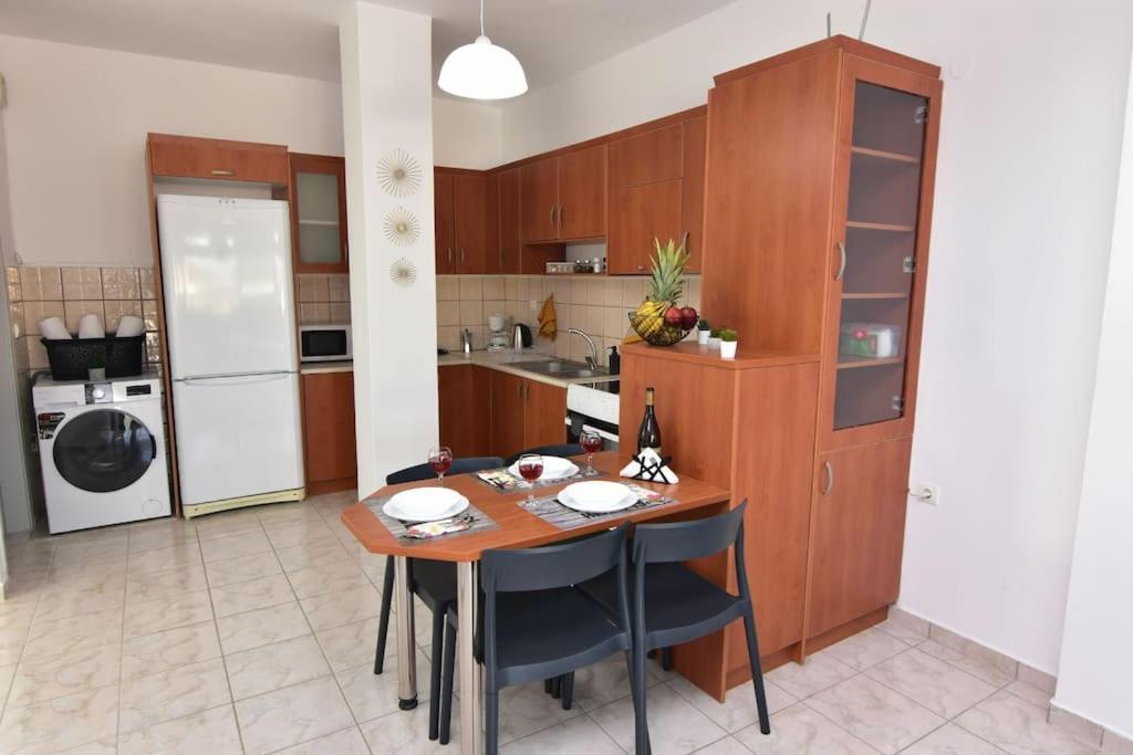 Iakovos Apartments Chorafakia ภายนอก รูปภาพ